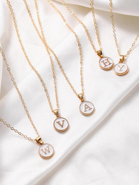 Summer Letter Round Charm Necklace As Gift, Trendy Matching Necklace, Vintage Jewelry, Y2K Fall Accessories for I Love My Boyfriend & Girlfriend