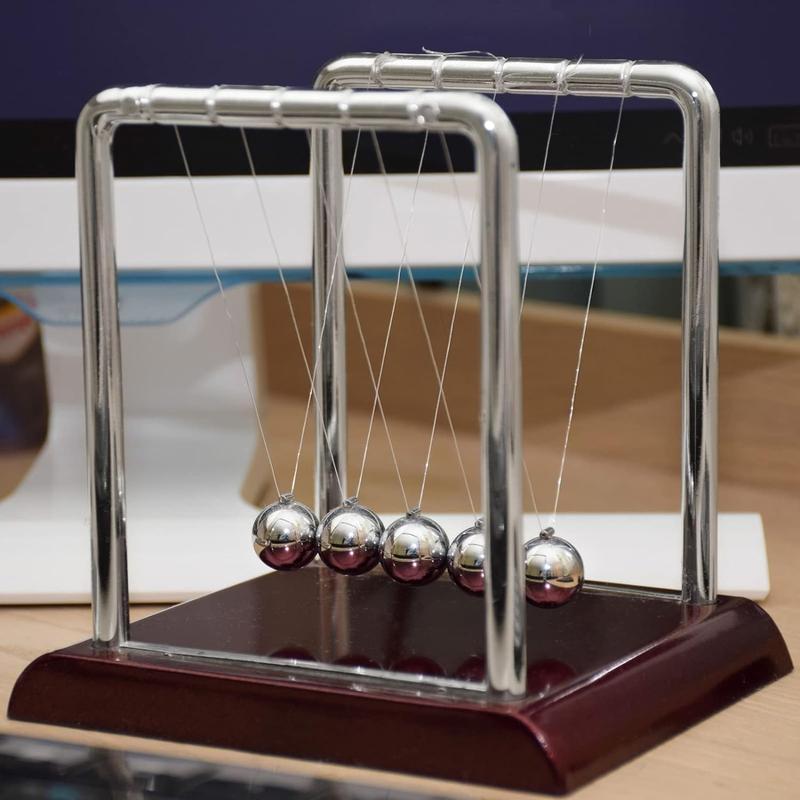 Newton's Cradle Balance Pendulum, Physics Learning Desk Toy, Swinging Kinetic Balls for Home, Office Decoration, Stress Relief, Fun Science Fidget Accessories