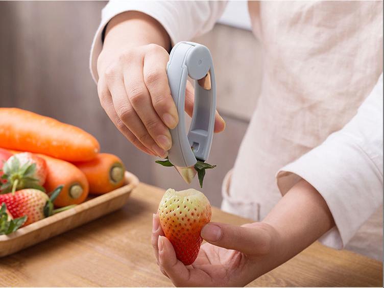 Multi-Functional Special Eye-Digging Device Stainless Steel Eye-Removing Clip Seed-Removing Pineapple Knife Peeler Artifact Hole-Digging